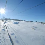 Апартаменты Cozy With View Жерарме