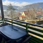 Апартаменты Cozy With View Жерарме