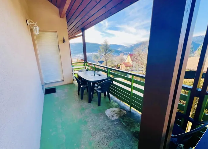 Cozy With View Apartment