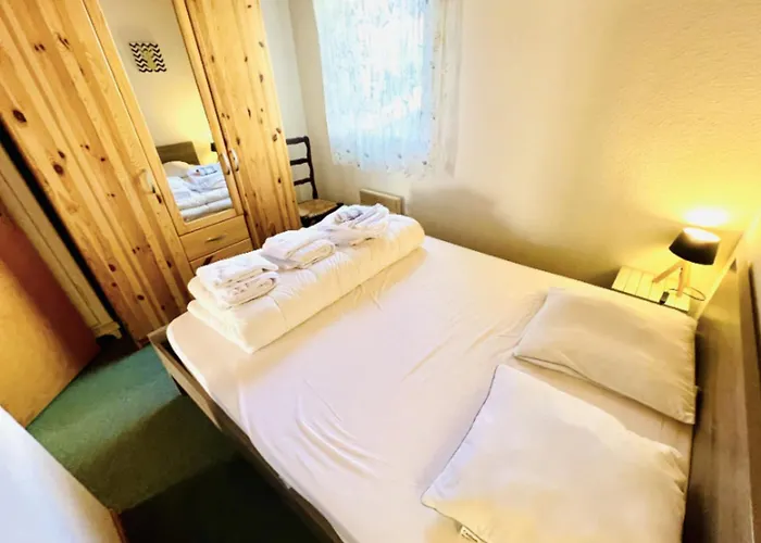 Cozy With View Apartment *