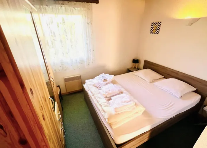 Cozy With View Apartment *