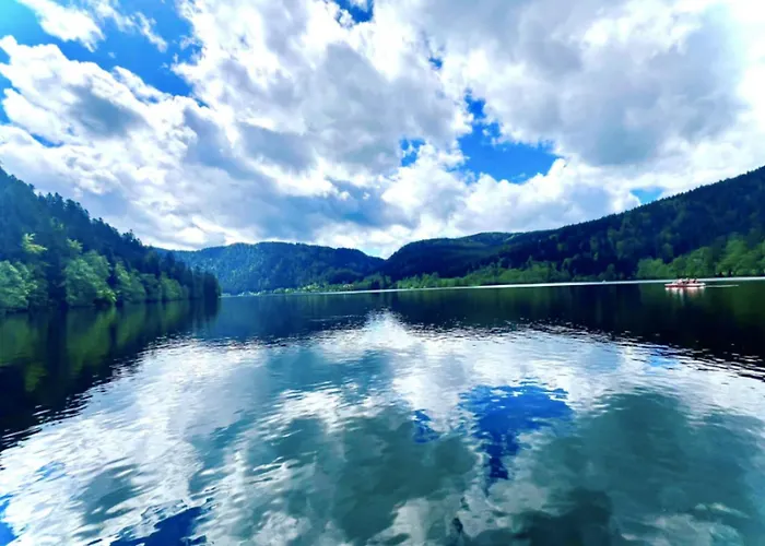 Apartment Cozy With View *